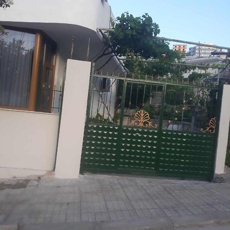 Apartamento Rezart Sarandë Exterior foto